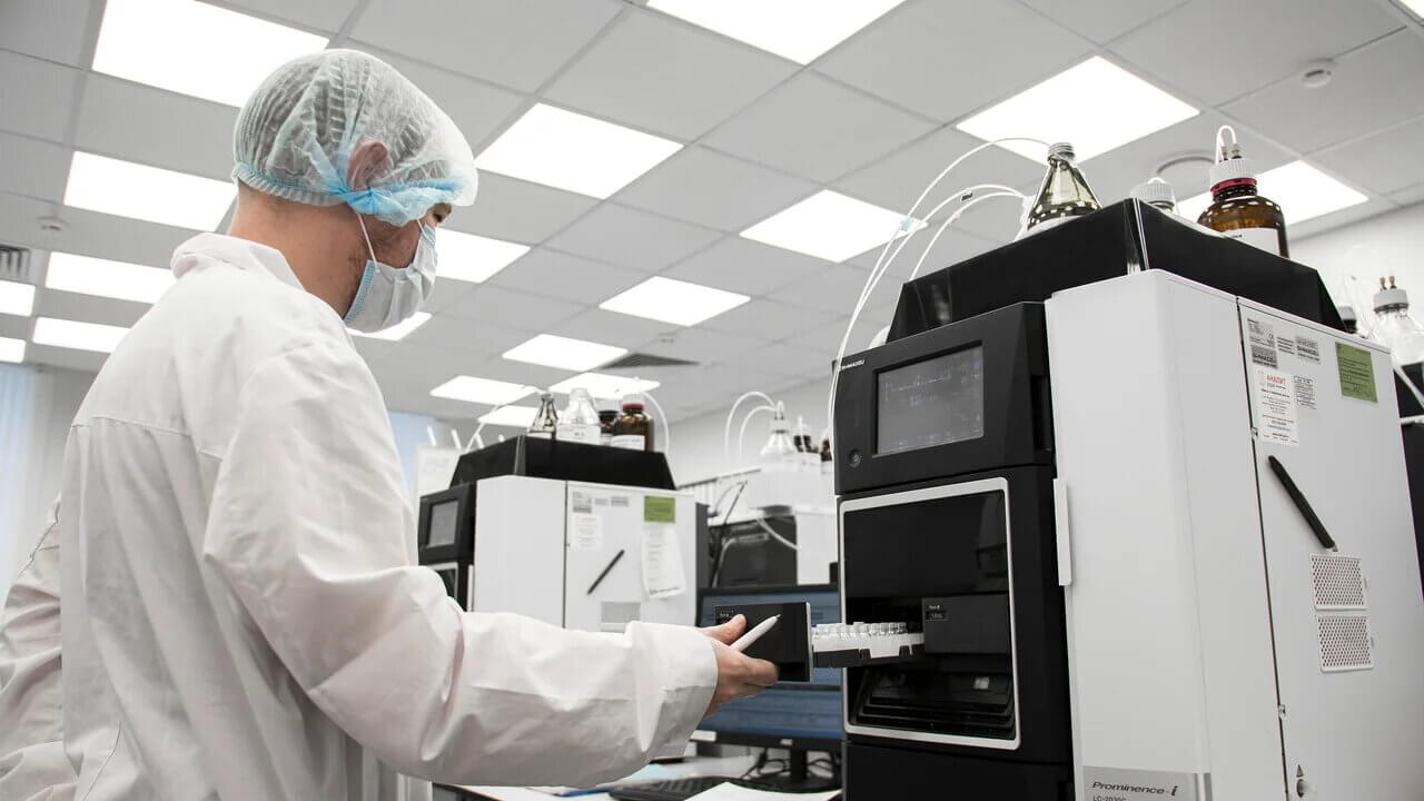 Собственная научная и лабораторная база